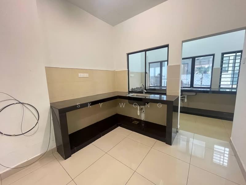 Terraced House for Sale in Bandar Puteri Puchong (Puchong) - Sky Wong - Kitchen - PropertyGuru.com.my