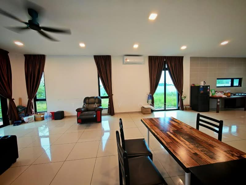 Rumah Teres 2-Tingkat untuk Disewa di Taman JP Perdana (Johor Bahru) - Tracy Ong - Living Room - PropertyGuru.com.my