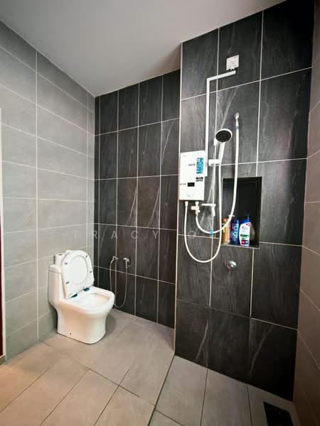 Rumah Teres 2-Tingkat untuk Disewa di Taman JP Perdana (Johor Bahru) - Tracy Ong - Bathroom - PropertyGuru.com.my