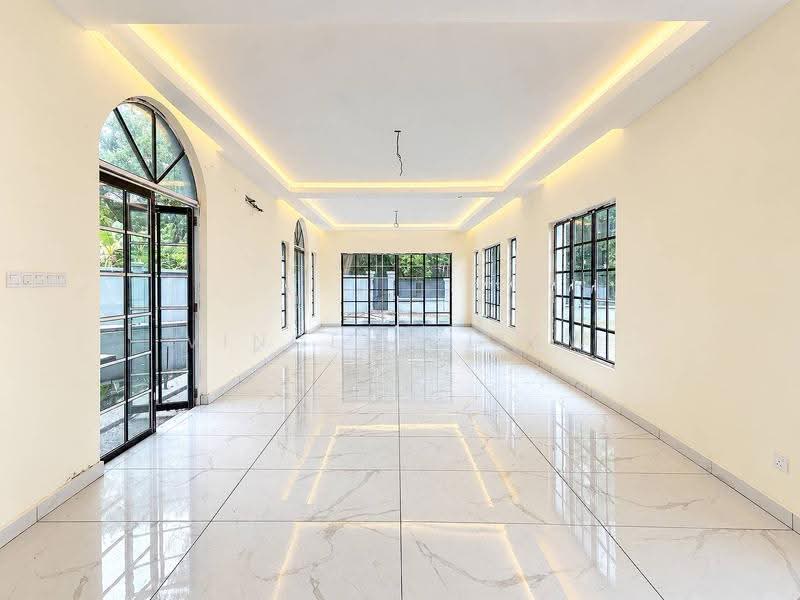 Bungalow House for Sale in Seksyen 6 (Kota Damansara) - Vincent Liaw - Living Room - PropertyGuru.com.my