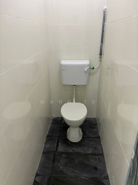 1-storey Terraced House for Sale in Sungai Petani (Kedah) - Wang TS - Bathroom - PropertyGuru.com.my