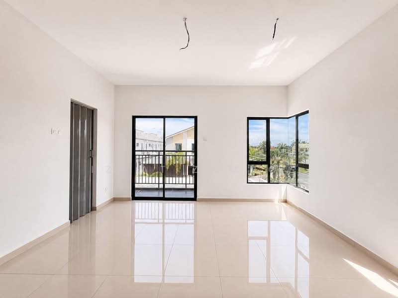 2-storey Terraced House for Sale in Kampung Batu 9 Kebun Baru (Telok Panglima Garang) - Izzat Zamros - PropertyGuru.com.my