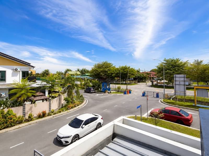 2-storey Terraced House for Sale in Kampung Batu 9 Kebun Baru (Telok Panglima Garang) - Izzat Zamros - PropertyGuru.com.my
