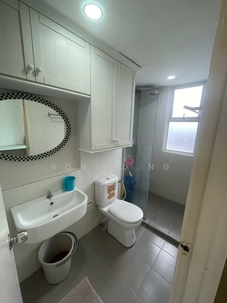 Kondominium untuk Disewa di Elit Heights @ Bayan City - Ronald Ng - Bathroom - PropertyGuru.com.my