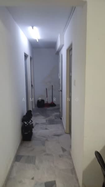 Condominium for Sale at Genting Court Condominium - Amber Ng - Corridor - PropertyGuru.com.my