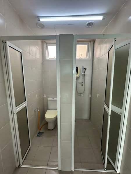 Condominium for Rent at Mutiara Ville - Elaine Yap - Bathroom - PropertyGuru.com.my