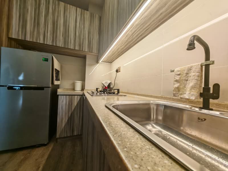Kondominium untuk Dijual di Amberside @ Country Garden Danga Bay - Yen Ma - Kitchen - PropertyGuru.com.my