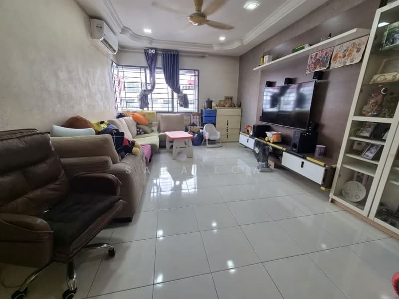 Servis Apartment untuk Dijual di Koi Kinrara - Sara Low - Living Room - PropertyGuru.com.my