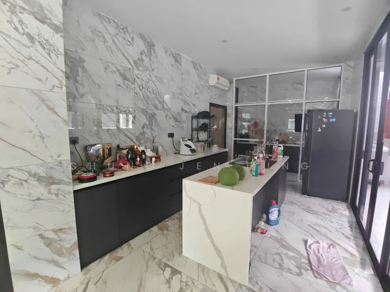 Cluster House for Sale in Eco Botanic (Iskandar Puteri (Nusajaya)) - CHUNG JEN FUNG - Kitchen - PropertyGuru.com.my