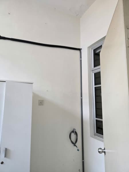 Rumah Teres 2 Tingkat untuk Disewa di Taman Alam Putra (Seri Kembangan) - Helmut Schleich - Interior - PropertyGuru.com.my