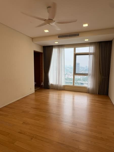 Kondominium untuk Dijual di Kiara 9 Residency - Paul Po - Living Room - PropertyGuru.com.my