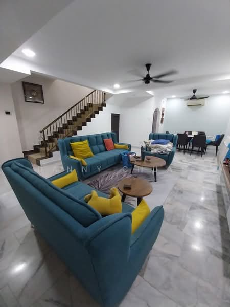 Rumah Teres 2 Tingkat untuk Dijual di TAMAN PUCHONG UTAMA (Puchong) - Danny Chuah - Living Room - PropertyGuru.com.my