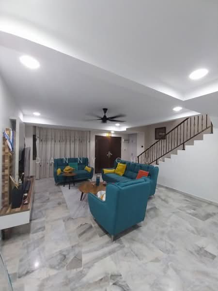 Rumah Teres 2 Tingkat untuk Dijual di TAMAN PUCHONG UTAMA (Puchong) - Danny Chuah - Living Room - PropertyGuru.com.my