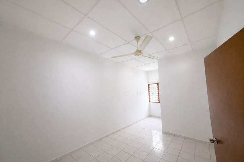 2-storey Terraced House for Rent in Bandar Bukit Tinggi (Klang) - Ethan Chong - Interior - PropertyGuru.com.my