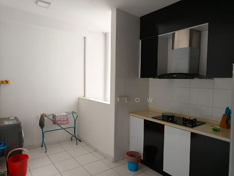Servis Apartment untuk Disewa di Sky Gardens Residences - Nick Low - Kitchen - PropertyGuru.com.my