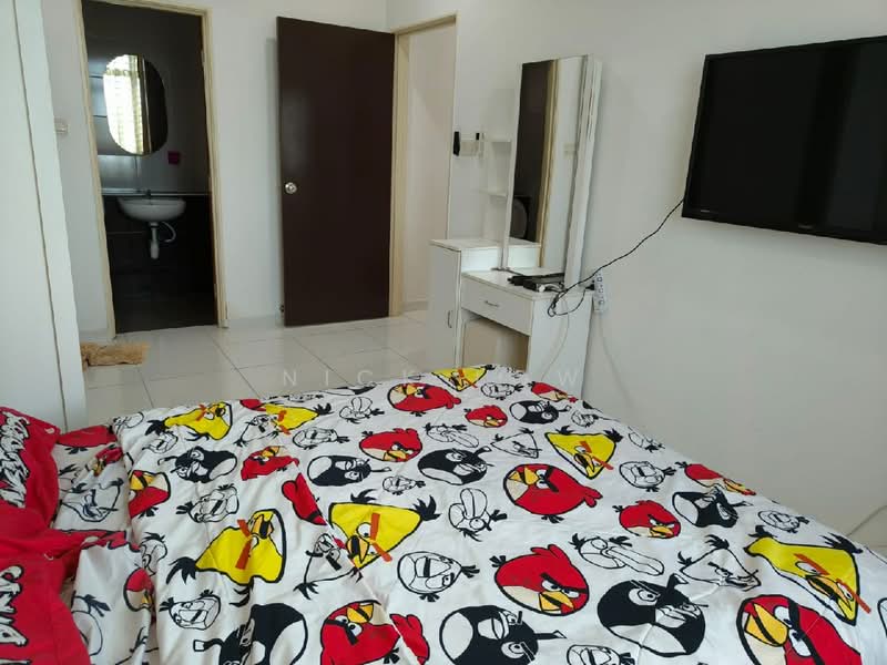 Servis Apartment untuk Disewa di Sky Gardens Residences - Nick Low - Bedroom - PropertyGuru.com.my