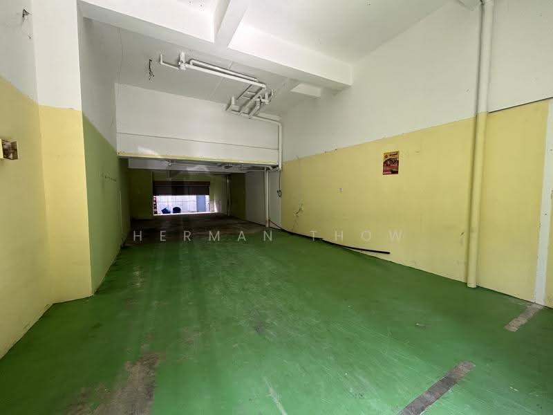 Kedai untuk Disewa di Taman Subang Mas (Subang Jaya) - Herman Thow - Interior - PropertyGuru.com.my