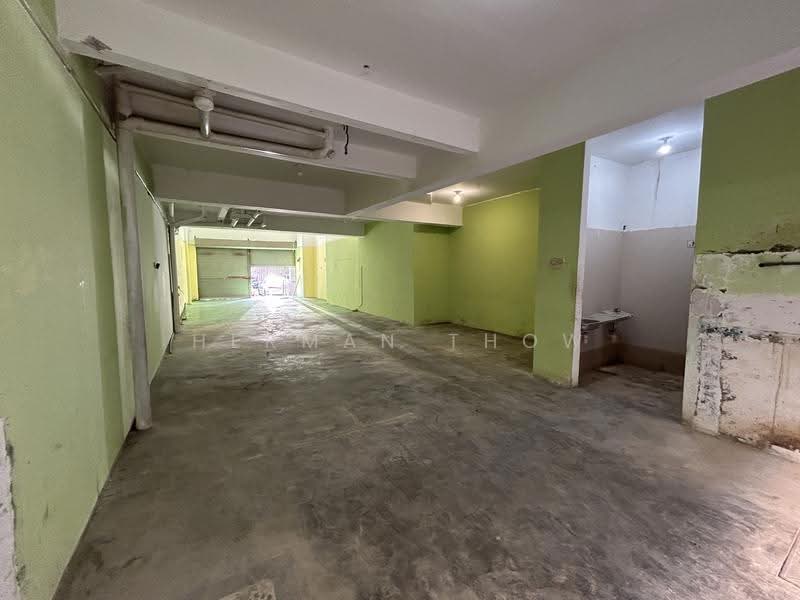 Kedai untuk Disewa di Taman Subang Mas (Subang Jaya) - Herman Thow - Interior - PropertyGuru.com.my