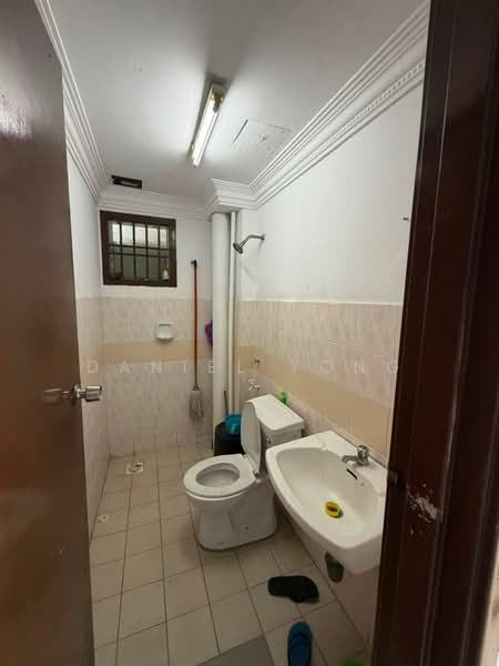 Apartment for Sale at Sri Kenari Apartment - Daniel Yong - Bathroom - PropertyGuru.com.my