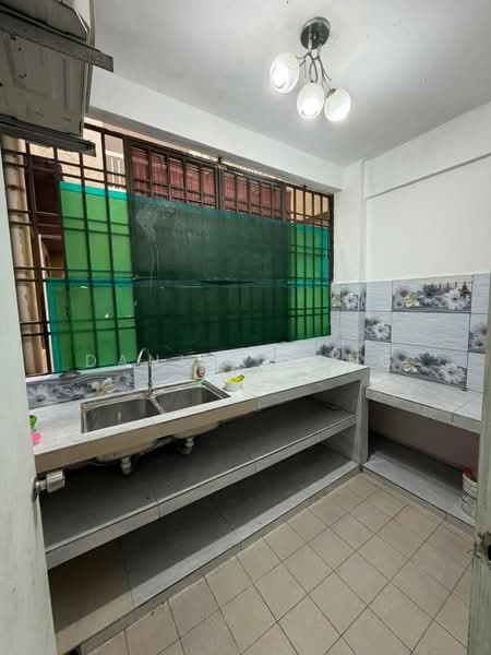 Apartment for Sale at Sri Kenari Apartment - Daniel Yong - Kitchen - PropertyGuru.com.my