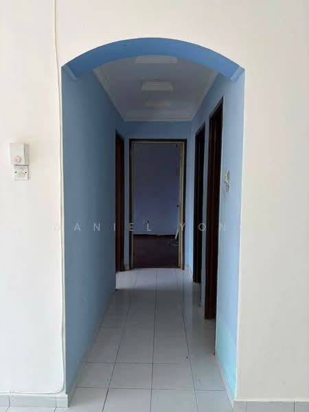 Apartment for Sale at Sri Kenari Apartment - Daniel Yong - Corridor - PropertyGuru.com.my