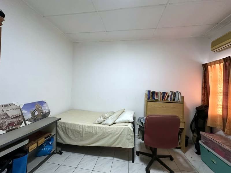 2-storey Terraced House for Sale in Permas Jaya (Johor Bahru) - Karl Lim - Bedroom - PropertyGuru.com.my