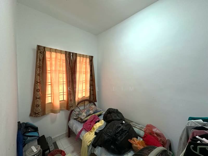 2-storey Terraced House for Sale in Permas Jaya (Johor Bahru) - Karl Lim - Bedroom - PropertyGuru.com.my