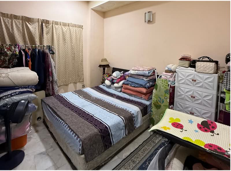 Rumah Teres 2 Tingkat untuk Dijual di Bandar Kinrara (Selangor) - Danny Lee - Bedroom - PropertyGuru.com.my