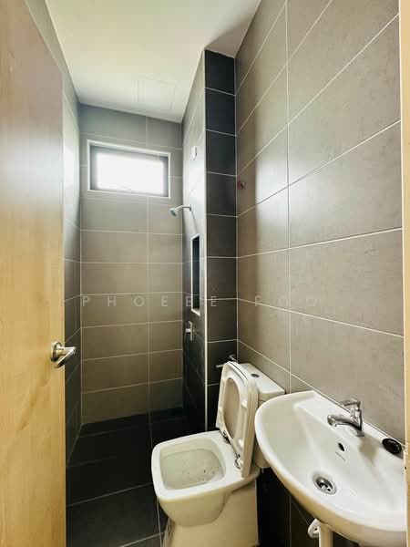 Cluster House for Sale in Taman Mount Austin (Tebrau) - Phoebe Foo - Bathroom - PropertyGuru.com.my