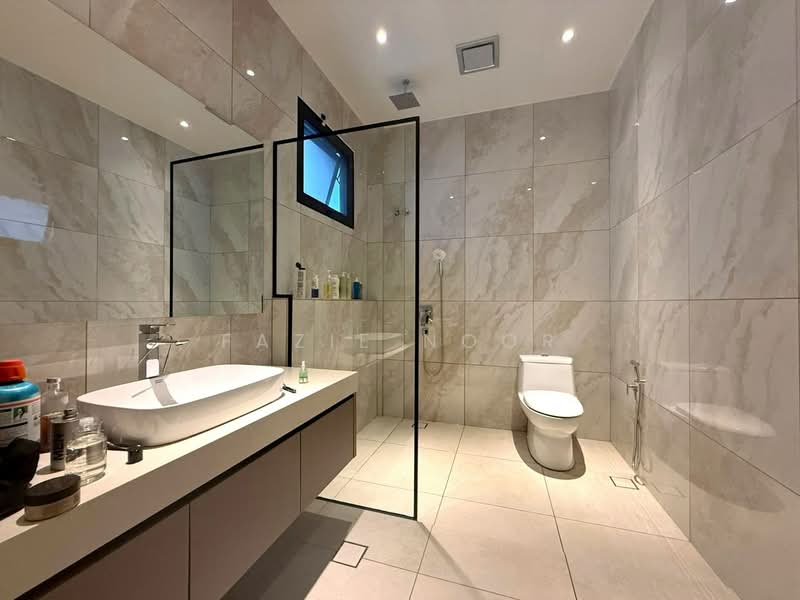 Bungalow for Sale in Subang Jaya (Selangor) - Fazie Noor - Bathroom - PropertyGuru.com.my