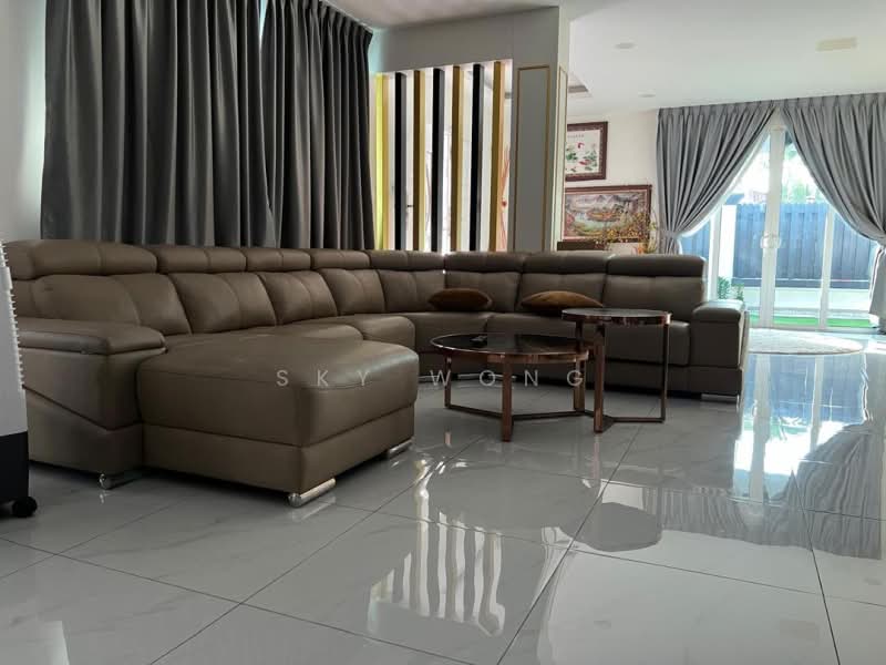 Rumah Teres untuk Dijual di Bandar Puteri Puchong (Puchong) - Sky Wong - Living Room - PropertyGuru.com.my