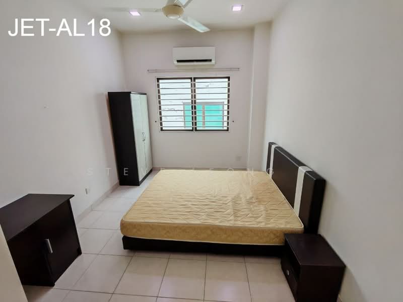Rumah Teres 2 Tingkat untuk Dijual di Setia Indah (Setia Alam) - Steve Leong . - PropertyGuru.com.my