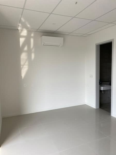 Service Residence for Rent at Edelweiss @ Tropicana Gardens - Daniel Low - Interior - PropertyGuru.com.my