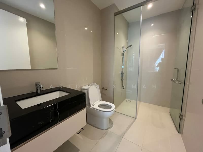 Servis Apartment untuk Disewa di Pavilion Ceylon Hill - Faridah Samah - Bathroom - PropertyGuru.com.my