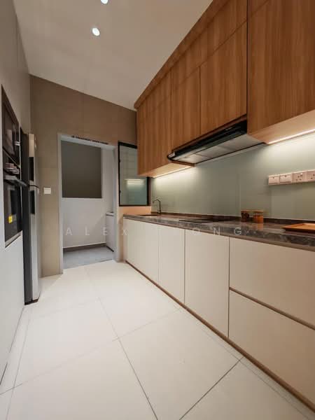 Kondominium untuk Dijual di Veridian Residence - Alex Leong - Kitchen - PropertyGuru.com.my