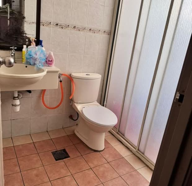Condominium for Sale at Pelangi Astana - JC Tay - Bathroom - PropertyGuru.com.my