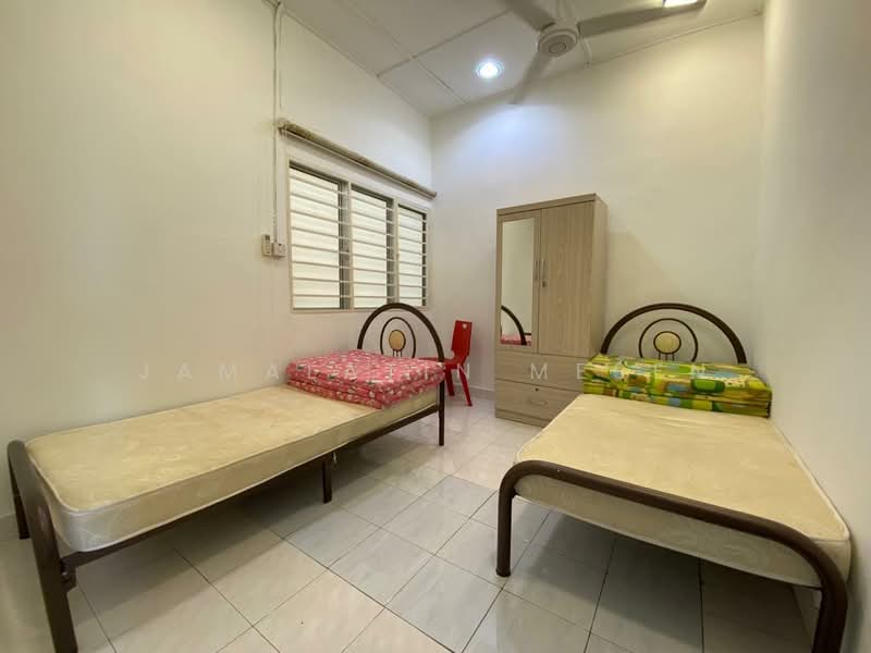 Rumah Teres 2 Tingkat untuk Disewa di Taman Koperasi Cuepacs (Cheras) - Jamalatin Mesen - Bedroom - PropertyGuru.com.my