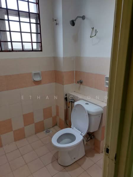 Rumah Teres 2-Tingkat untuk Disewa di Bandar Parklands (Klang) - Ethan Chong - Bathroom - PropertyGuru.com.my