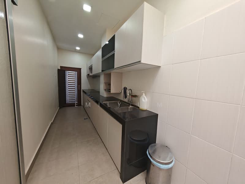 Rumah Kluster untuk Dijual di Bandar Parklands (Klang) - Emily Lim - Kitchen - PropertyGuru.com.my