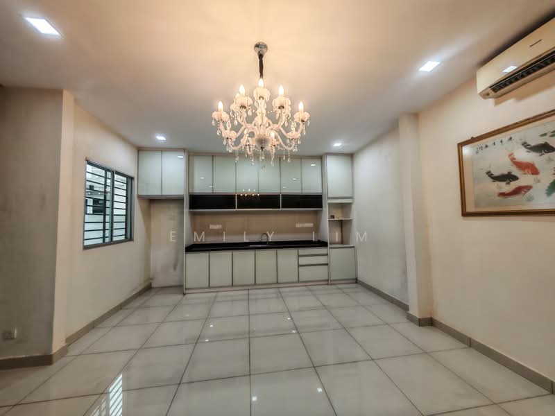Rumah Kluster untuk Dijual di Bandar Parklands (Klang) - Emily Lim - Kitchen - PropertyGuru.com.my