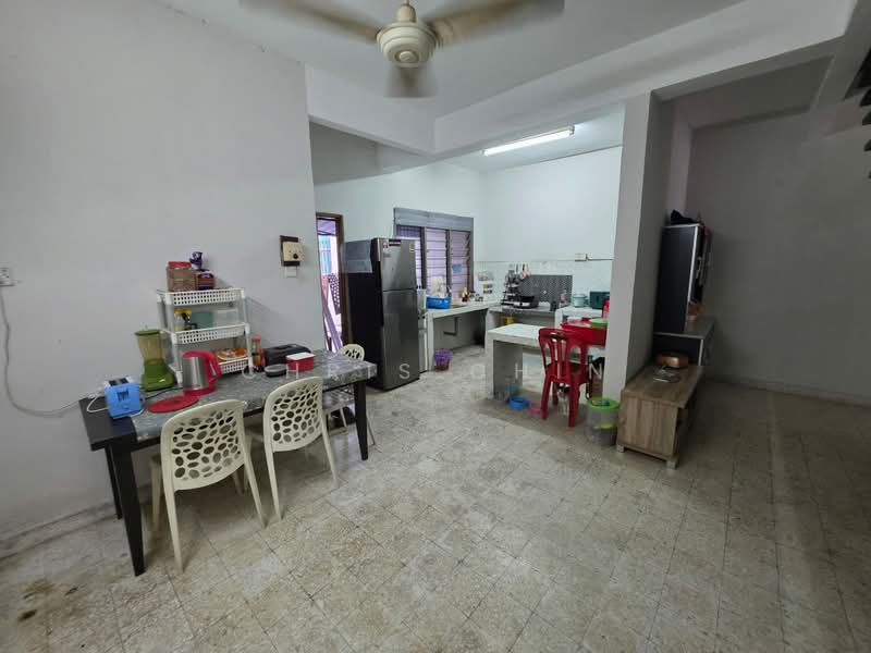 Rumah Teres 2 Tingkat untuk Disewa di Ipoh (Perak) - Chris Chin - Kitchen - PropertyGuru.com.my