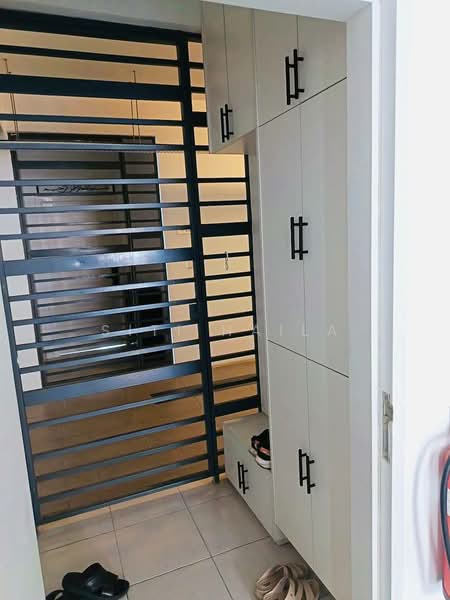 Kondominium untuk Disewa di Residensi Adelia 2 - Siti Haila - Entrance - PropertyGuru.com.my