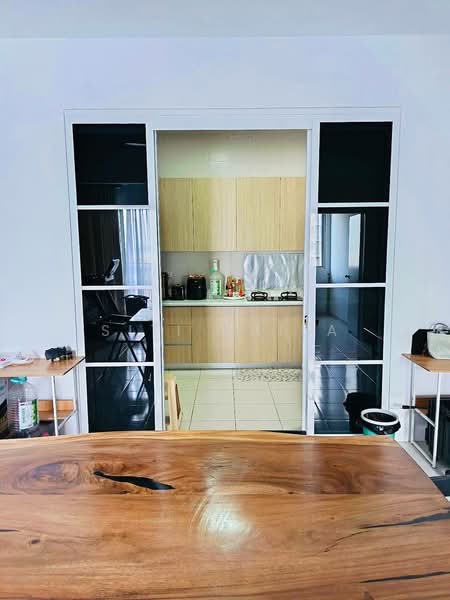 Kondominium untuk Disewa di Residensi Adelia 2 - Siti Haila - Kitchen - PropertyGuru.com.my