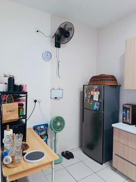 Kondominium untuk Disewa di Residensi Adelia 2 - Siti Haila - Kitchen - PropertyGuru.com.my