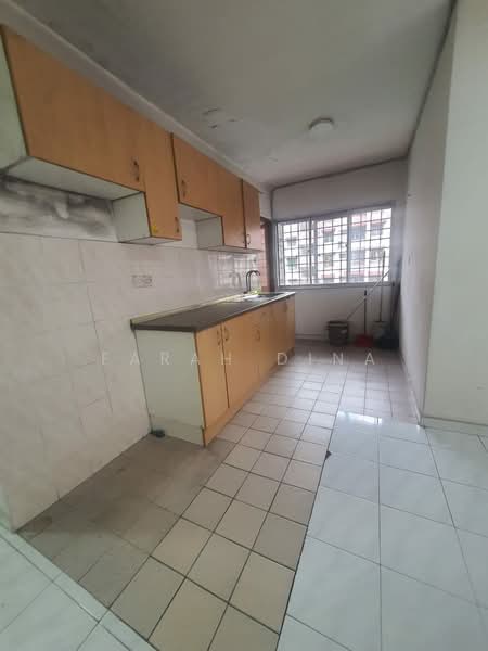 Apartment for Sale at Lestari Apartment - Farah Dina - Kitchen - PropertyGuru.com.my
