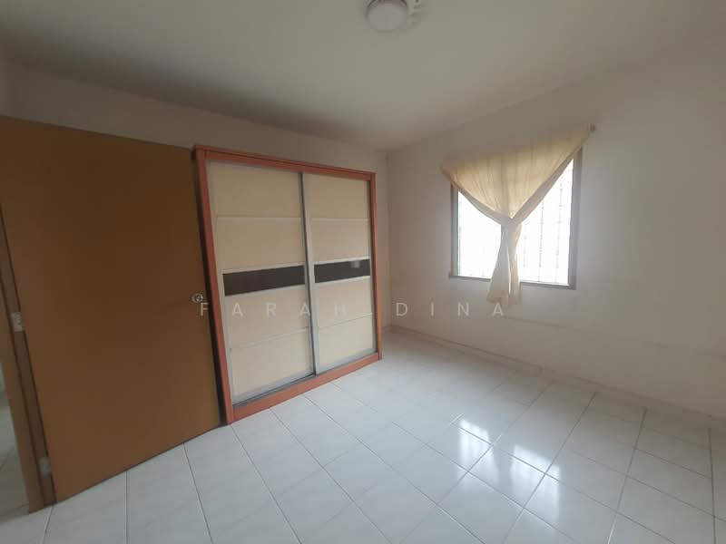 Apartment for Sale at Lestari Apartment - Farah Dina - Bedroom - PropertyGuru.com.my