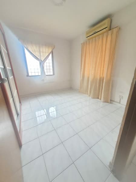 Apartment for Sale at Lestari Apartment - Farah Dina - Interior - PropertyGuru.com.my