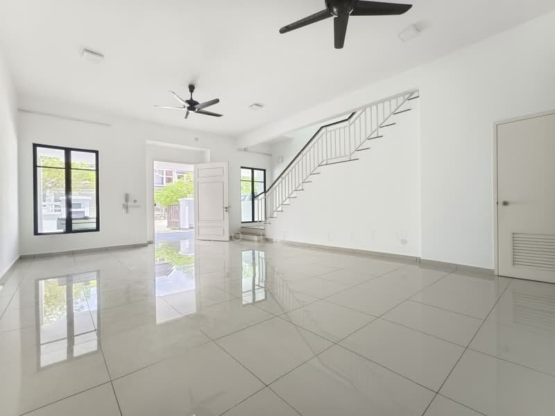 2-storey Terraced House for Sale in Eco Majestic (Semenyih) - Nichole Liew - PropertyGuru.com.my