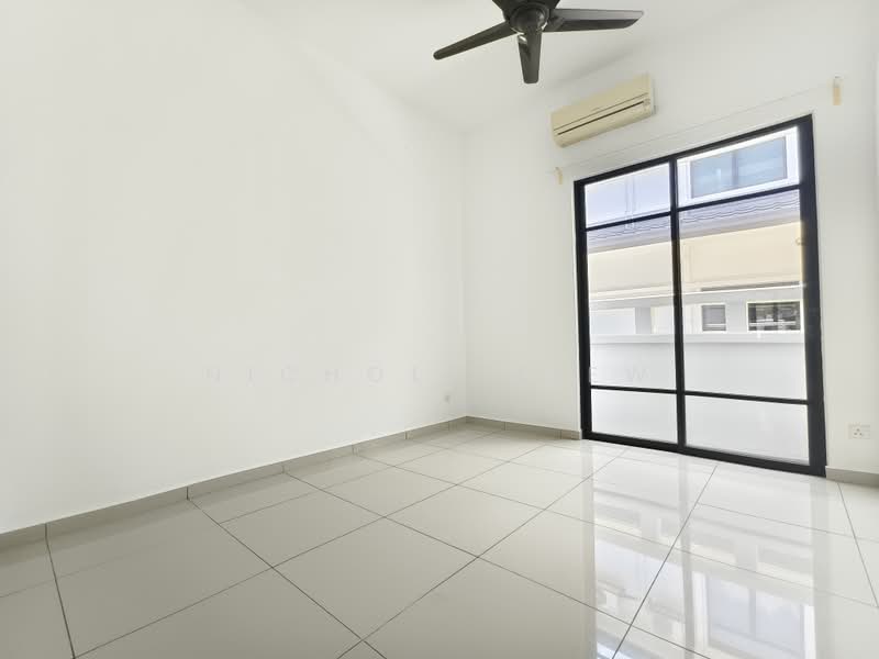 2-storey Terraced House for Sale in Eco Majestic (Semenyih) - Nichole Liew - PropertyGuru.com.my