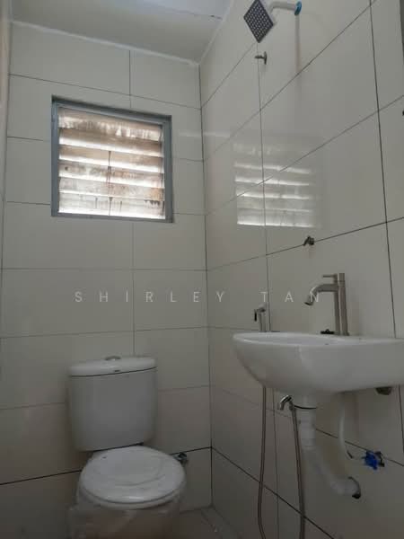 2-storey Terraced House for Sale in Shah Alam (Selangor) - Shirley Tan - Bathroom - PropertyGuru.com.my